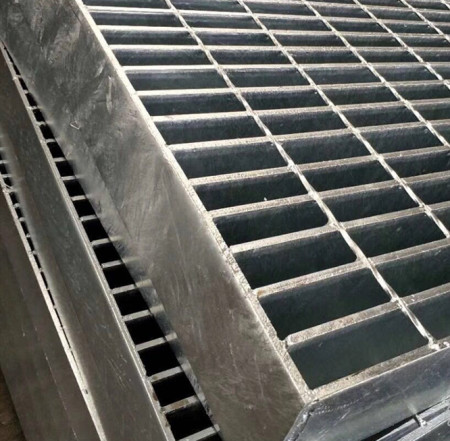 承重大鋼格柵規(guī)格型號 承重大鋼格柵規(guī)格型號